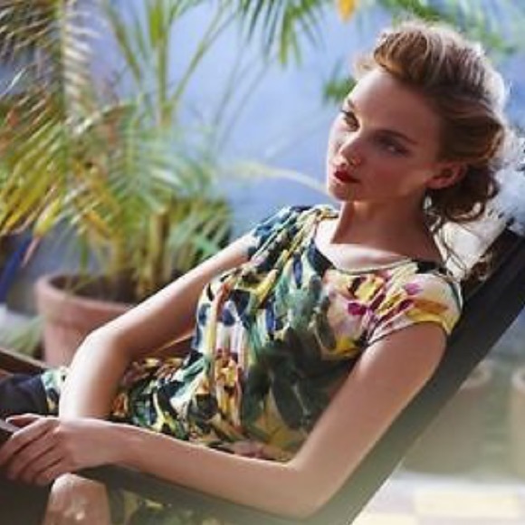 Anthropologie Tops - Anthropologie Deletta Beautiful Draped Floral Top
