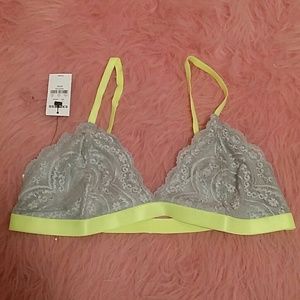 Express grey lace bralette (M) NWT