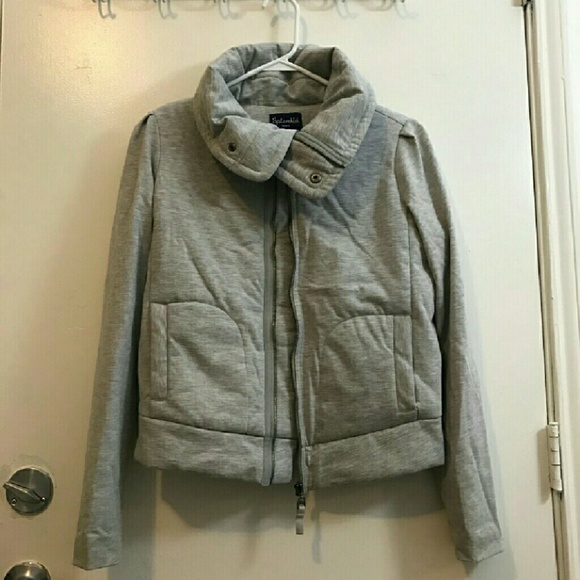 Spendid gray jacket - Picture 3 of 3