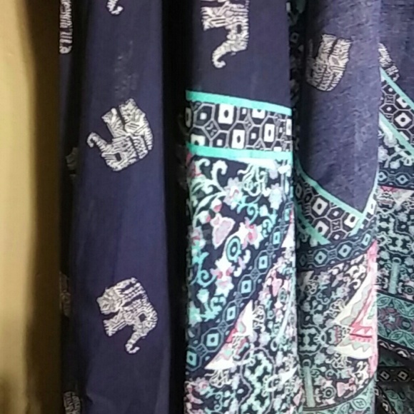 🥀VEST - Picture 2 of 4