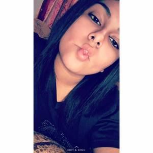 Meet your Posher, Julianna