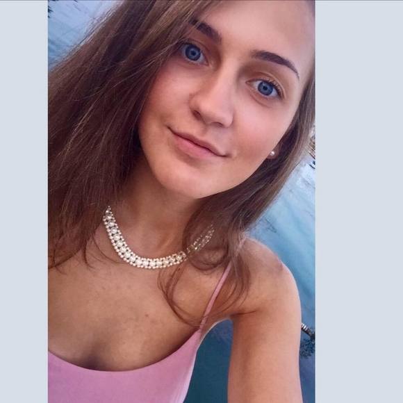 Meet your Posher, Olya