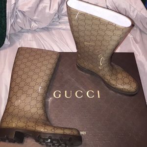 Gucci rain boot