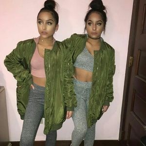 Meet your Posher, Lily