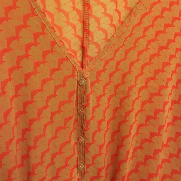 Small blouse - Picture 3 of 3