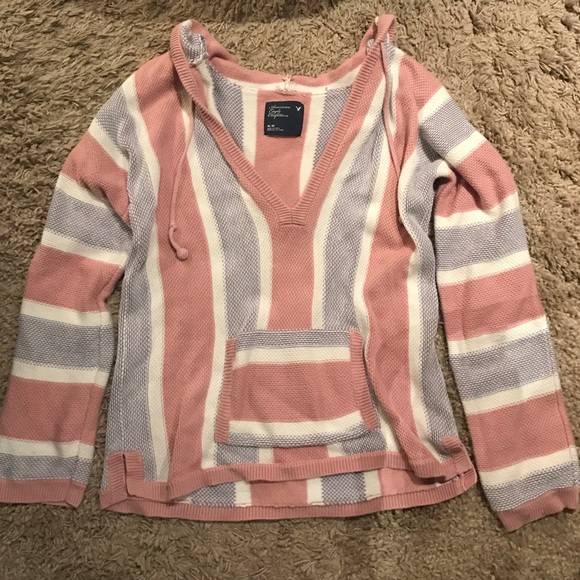 american eagle sweater