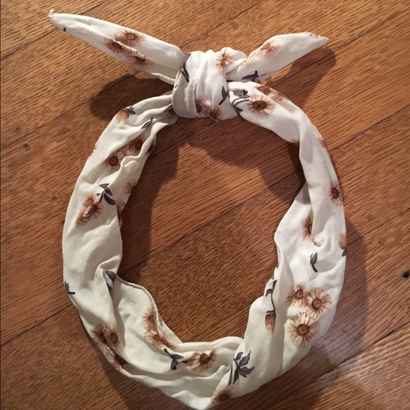 Brandy Melville Headband