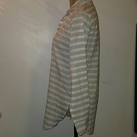 Stripes / Button down - Picture 2 of 4