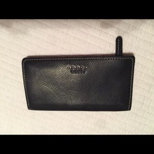 Fossil wallet