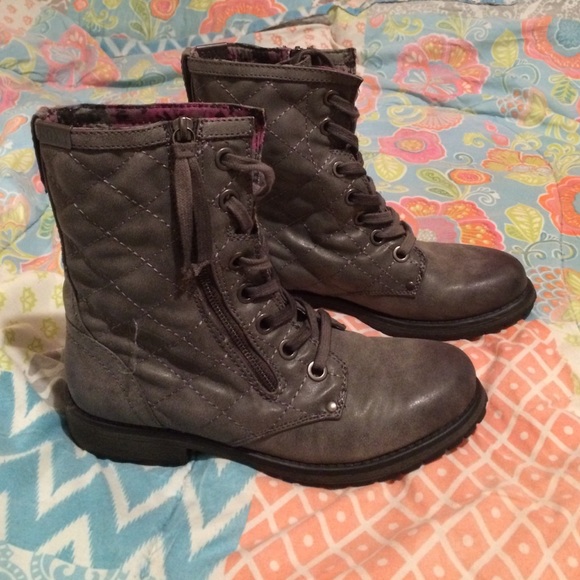 Grey Combat boots