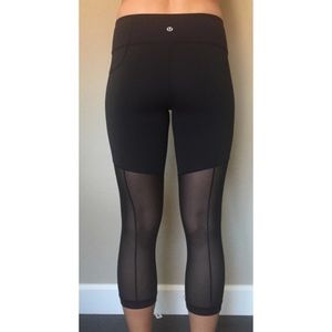 Lululemon mesh back crops