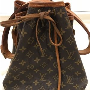 Authentic Louis Vuitton Monogram Petit Noe.