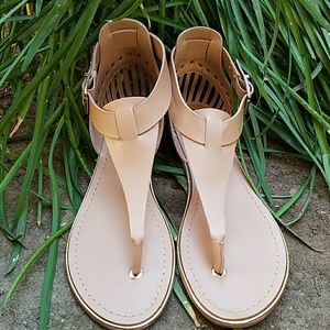 𝙇𝙖𝙨𝙩 6 & 8.5🖤Natural Nude Leather Beach Sandals