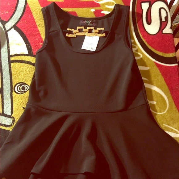 NEW BLACK TOP WITH GOLD NECKLACE ATTACHED!