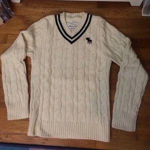 Abercrombie & Fitch Men's Cable Knit Sweater