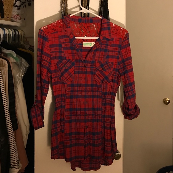 Red plaid Juniors flannel SM