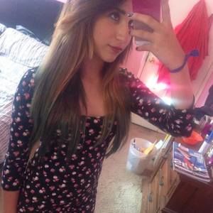 Meet your Posher, Alexandra