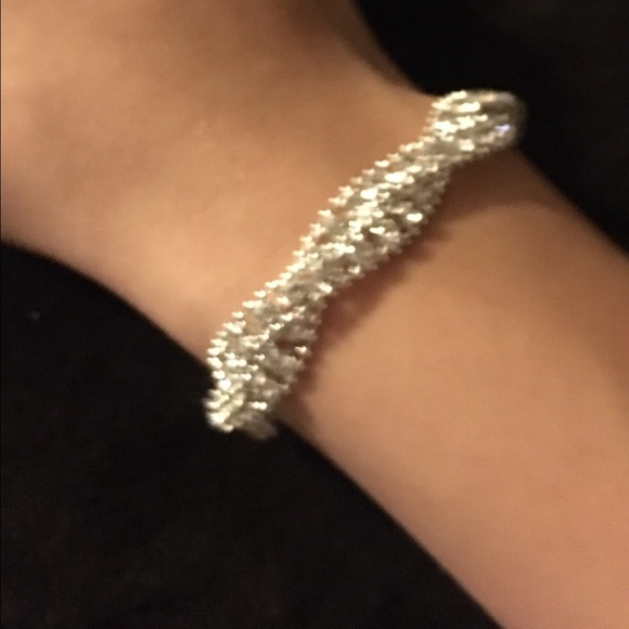 Gorgeous bling bracelet!