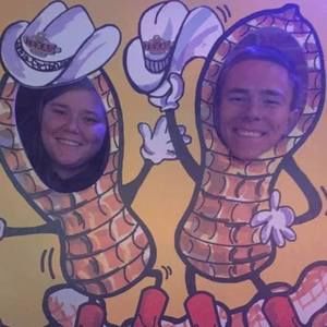 Meet your Posher, Kara