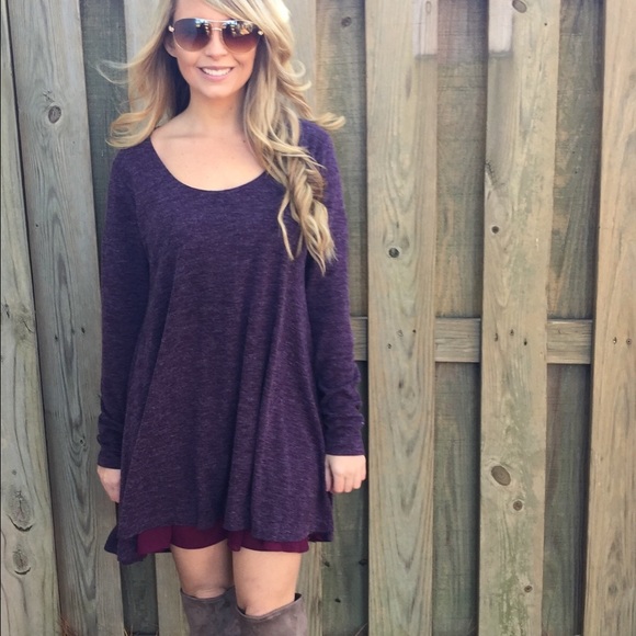 Plum dress with Ruffled lining - Picture 2 of 3