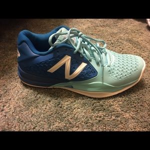 New balance running shoes Teal/Blue size 9.5