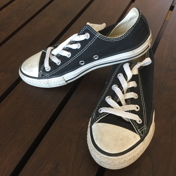 Youth Classic Black Converse