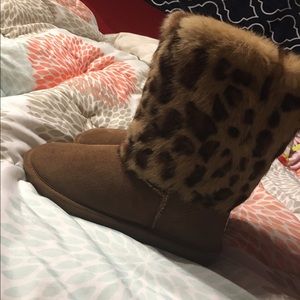 Bearpaw boots