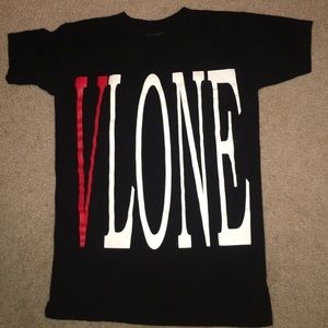 VLONE REVERSABLE TEE BLACK/RED