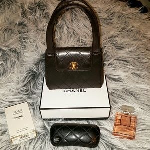 vintage chanel top handle bag