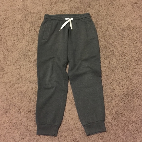 Men's grey joggers