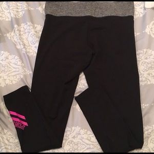 PINK black ultimate leggings M