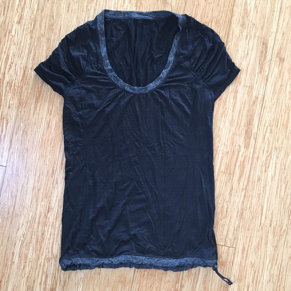 Lululemon top