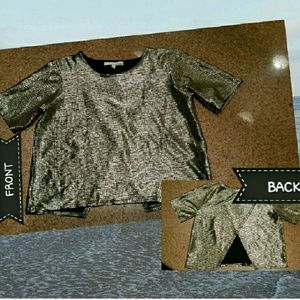 NEW! Backless gold top