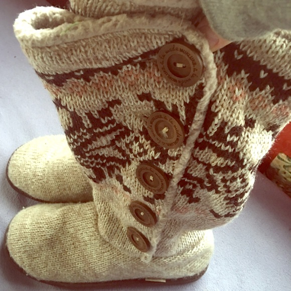 Muk Luk Sweater Boots, SoOoOo COMFY!!