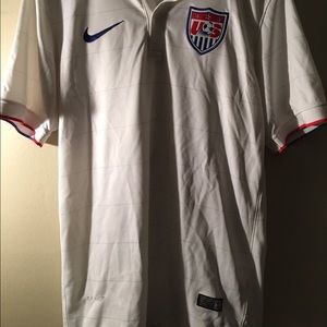 Men's Nike USA soccer jersey