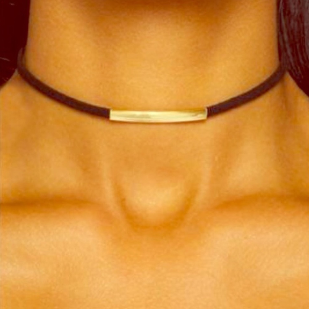 Gold Bar Choker - Picture 4 of 4