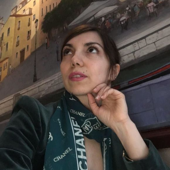 Meet your Posher, Sana