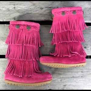 Minnetonka Pink Triple Layer Fringe Moccasins