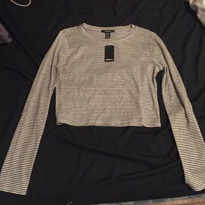 Black and White Striped Long Sleeve Crop Top