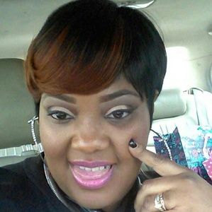 Meet your Posher, Sharyn