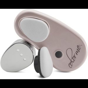 Color Me Automatic Foundation Applicator