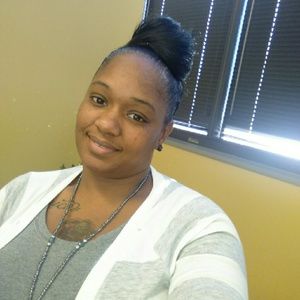 Meet your Posher, Erica