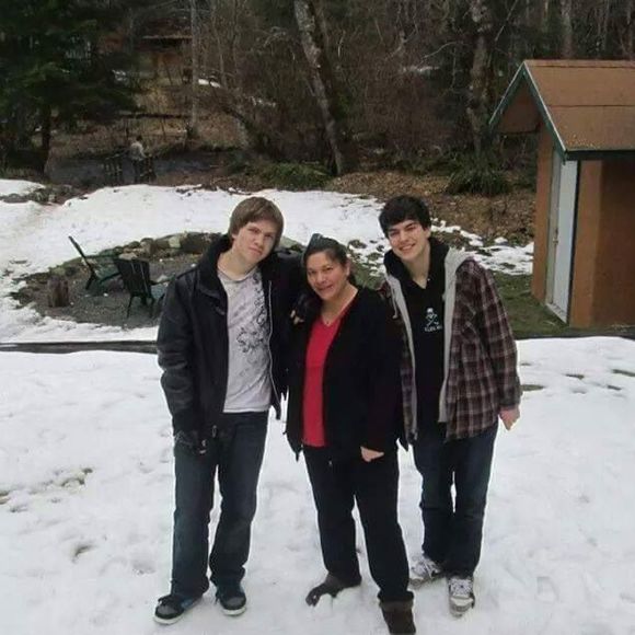 Meet your Posher, Leigh - Picture 1 of 1