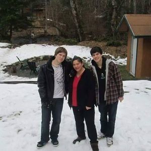 Meet your Posher, Leigh