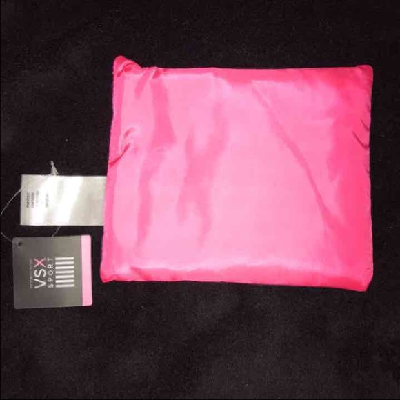 VICTORIA'S SECRET "KICK SOME" SHOULDER BAG - Picture 4 of 7