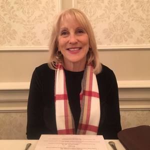 Meet your Posher, Christine