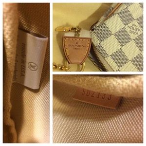 Louis Vuitton Bags - Louis Vuitton Eva clutch damier azur Louis Vuitton Bags - Louis Vuitton Eva clutch damier azur