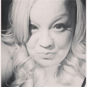 Meet your Posher, Toni