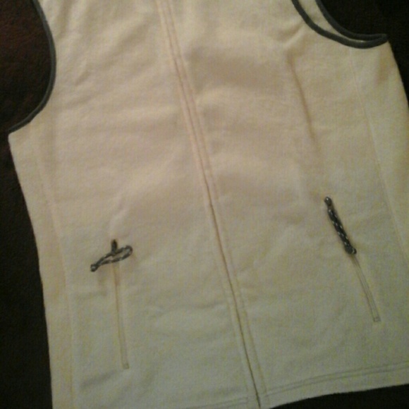 Fleece Vest - Picture 2 of 2