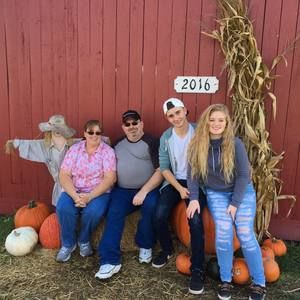 Meet your Posher, Joey